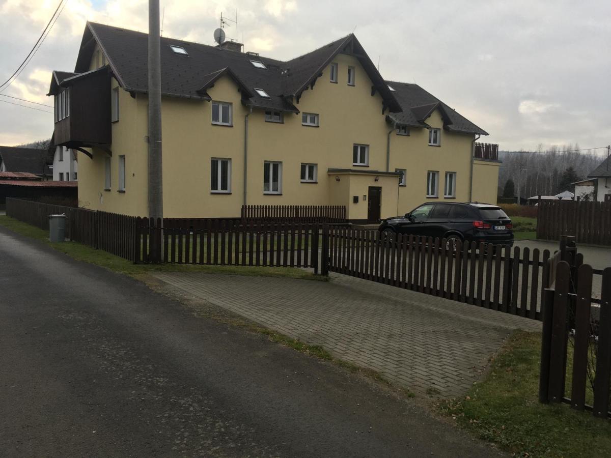 Apartmán Horský apartmán v Karlovicích  Karlovice  Exteriér fotografie